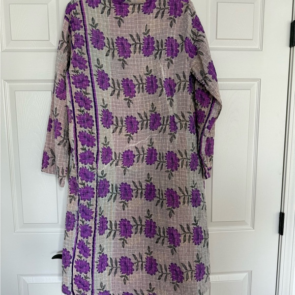 Floral Purple and Gray Kimono - Picture 3 of 10